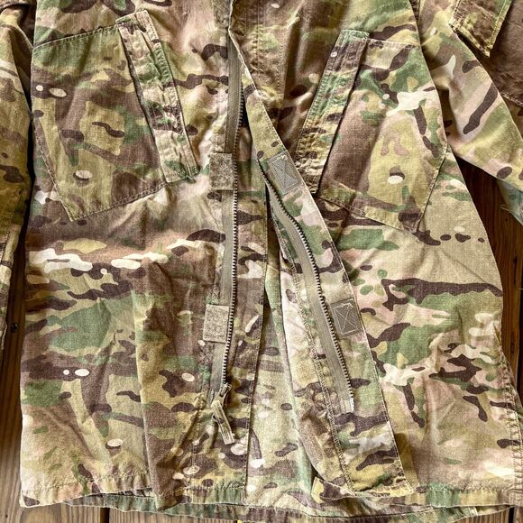 Genuine USGI Military Camo Jacket - Zip Up Multicam BDU - Men's Medium Regular - Picture 13 of 16